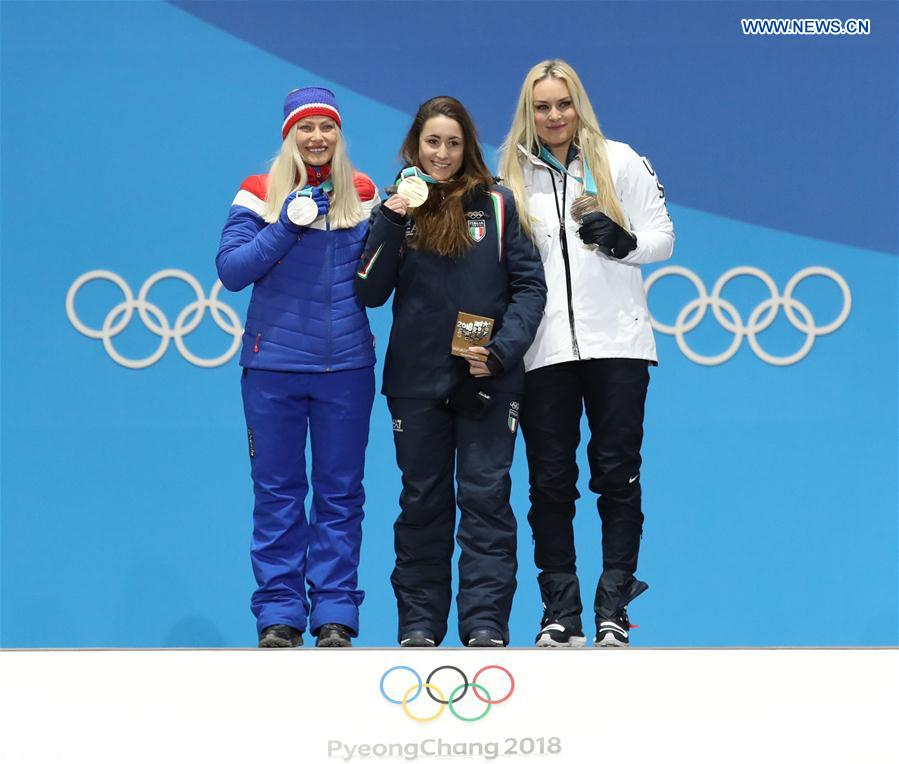 (SP)OLY-SOUTH KOREA-PYEONGCHANG-ALPINE SKIING-LADIES' DOWNHILL-MEDAL CEREMONY