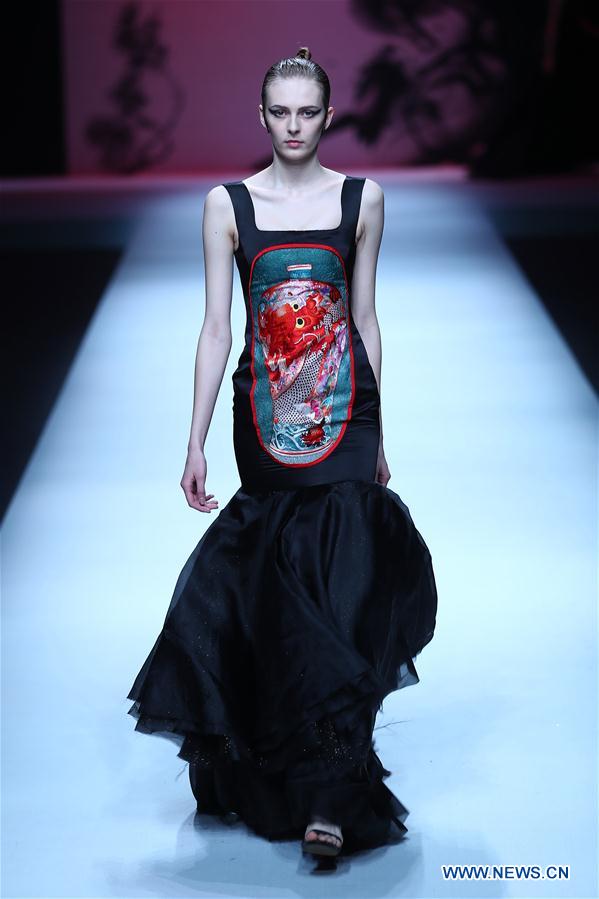 CHINA-BEIJING-FASHION WEEK-HAO WEIMIN (CN)