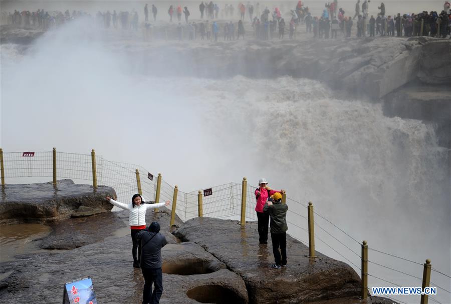 CHINA-SHAANXI-HUKOU WATERFALL-FLOOD (CN)