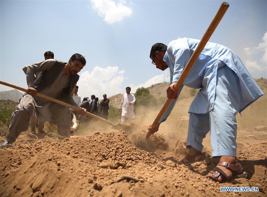 AFGHANISTAN-KABUL-FUNERAL-SUICIDE ATTACK