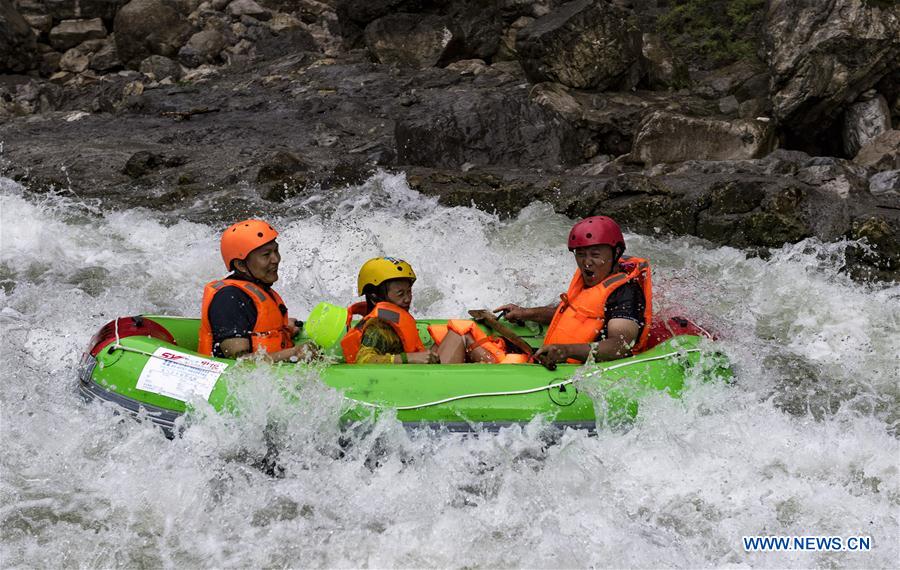 #CHINA-HUBEI-ZIGUI-SUMMER-DRIFTING (CN)