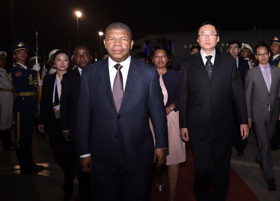 CHINA-BEIJING-ANGOLAN PRESIDENT-ARRIVAL (CN)