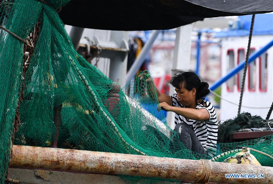 CHINA-HAINAN-SANYA-TYPHOON MANGKHUT (CN)