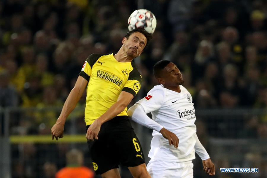 (SP)GERMANY-DORTMUND-BUNDESLIGA-FRANKFURT VS DORTMUND