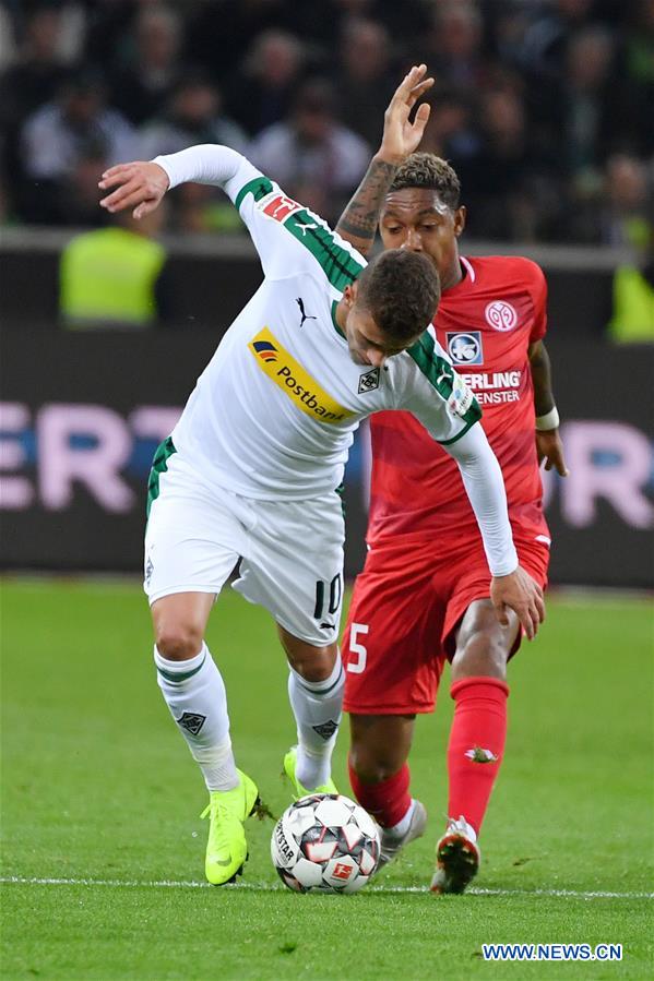 (SP)GERMANY-MOENCHENGLADBACH-SOCCER-BUNDESLIGA-MOENCHENGLADBACH VS MAINZ