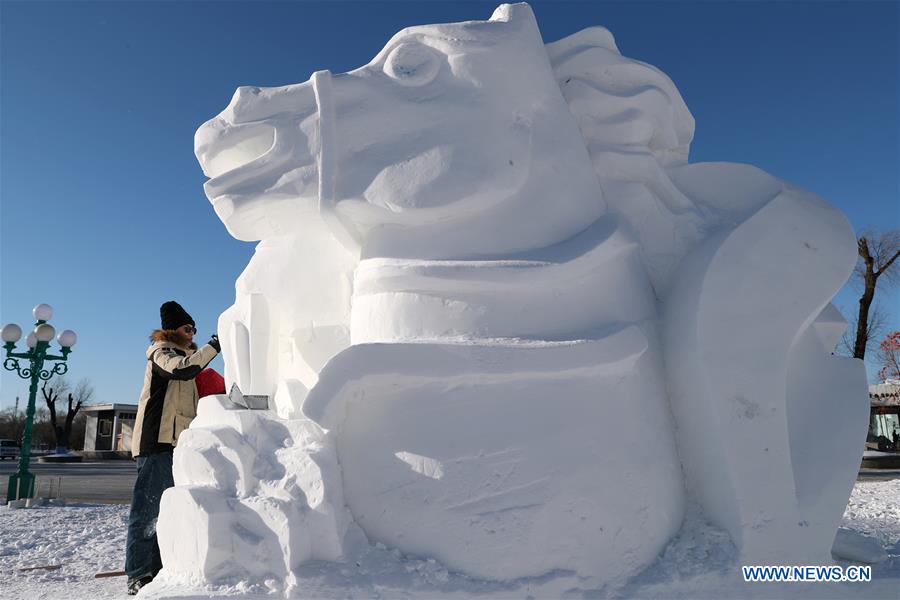 CHINA-HEILONGJIANG-HARBIN-SNOW SCULPTURE (CN)