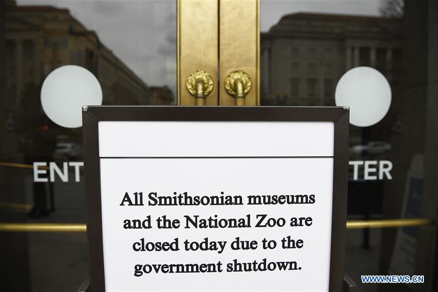 U.S.-WASHINGTON D.C.-GOV'T SHUTDOWN-SMITHSONIAN MUSEUMS-NATIONAL ZOO-CLOSURE