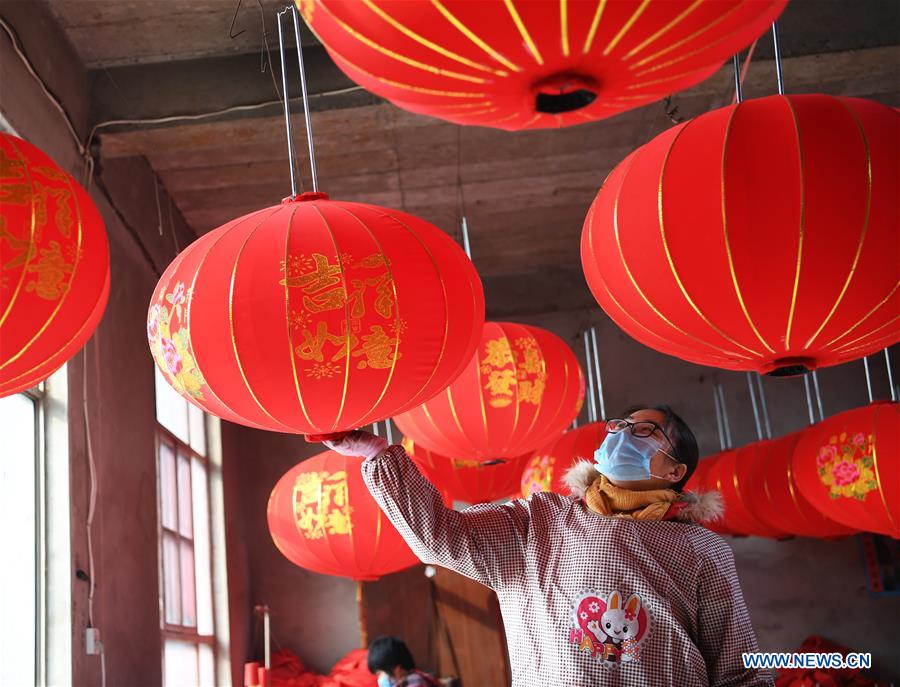 CHINA-SHANXI-FESTIVAL-LANTERN-MAKING (CN)