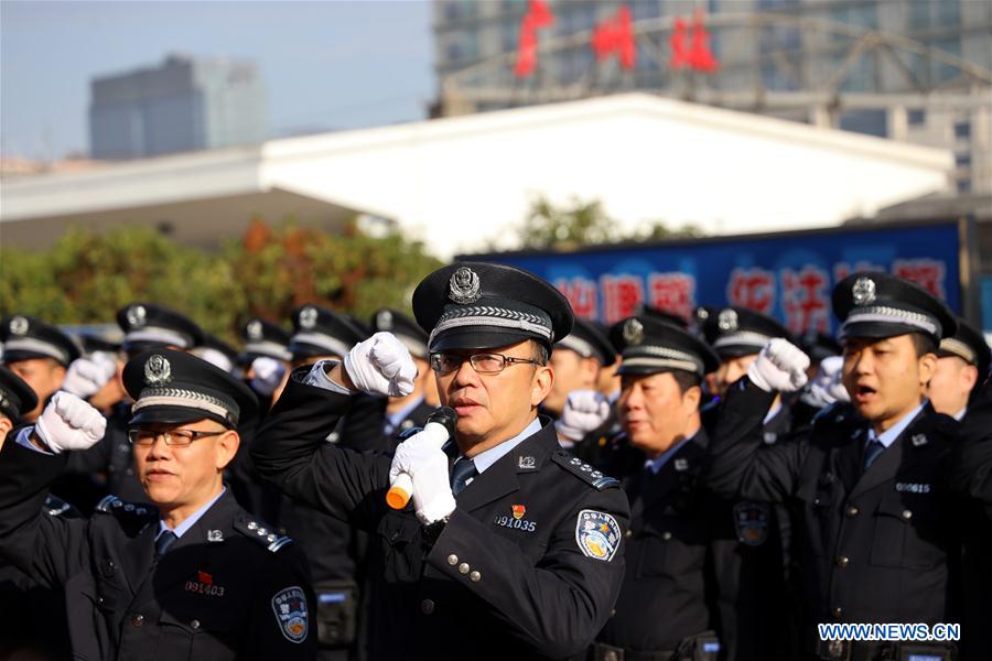 CHINA-GUANGZHOU-SPRING FESTIVAL-TRAFFIC RUSH-PREPARATION (CN)