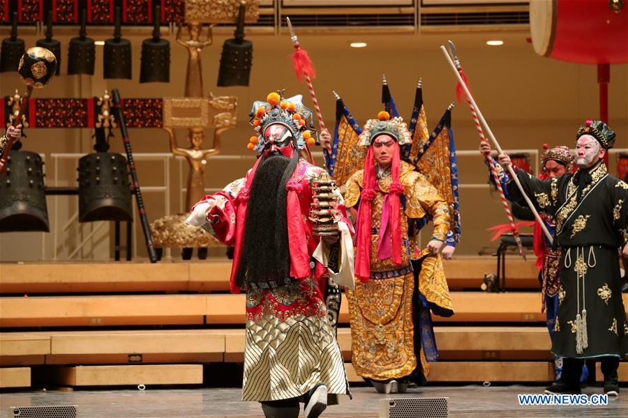 U.S.-CHICAGO-CHINESE TROUPES-NEW YEAR CONCERT