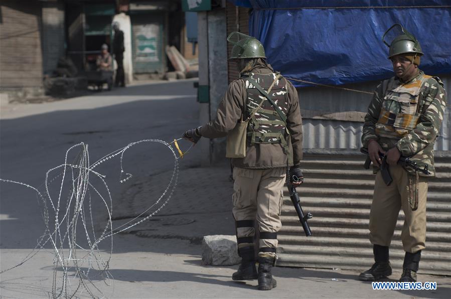 INDIA-KASHMIR-SRINAGAR-RESTRICTION-STRIKE