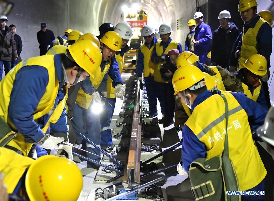 CHINA-LHASA-NYINGCHI RAILWAY-CONSTRUCTION (CN)