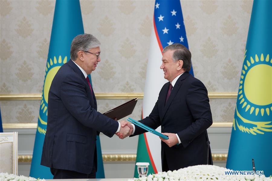 UZBEKISTAN-TASHKENT-PRESIDENT-KAZAKHSTAN-PRESIDENT-MEETING