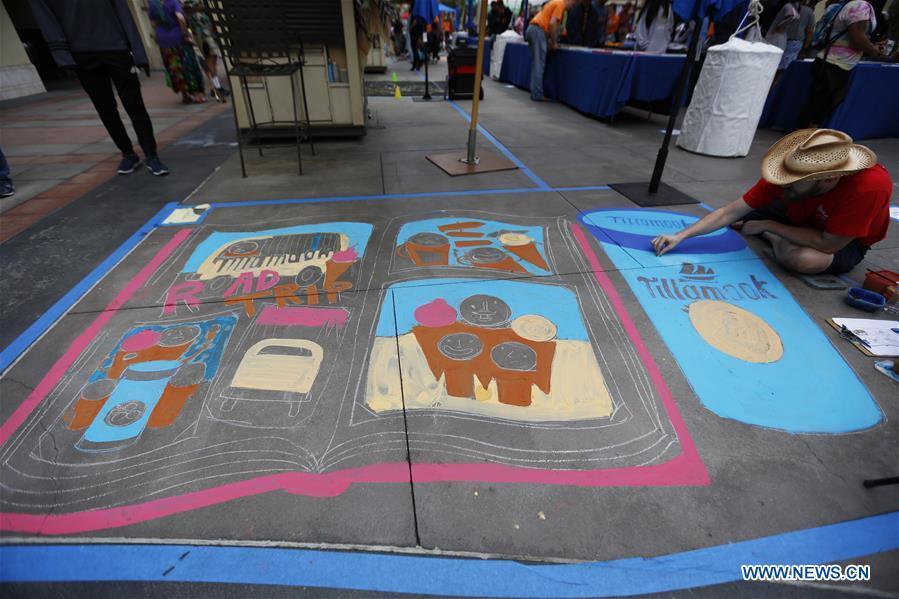 U.S.-LOS ANGELES-CHALK FESTIVAL