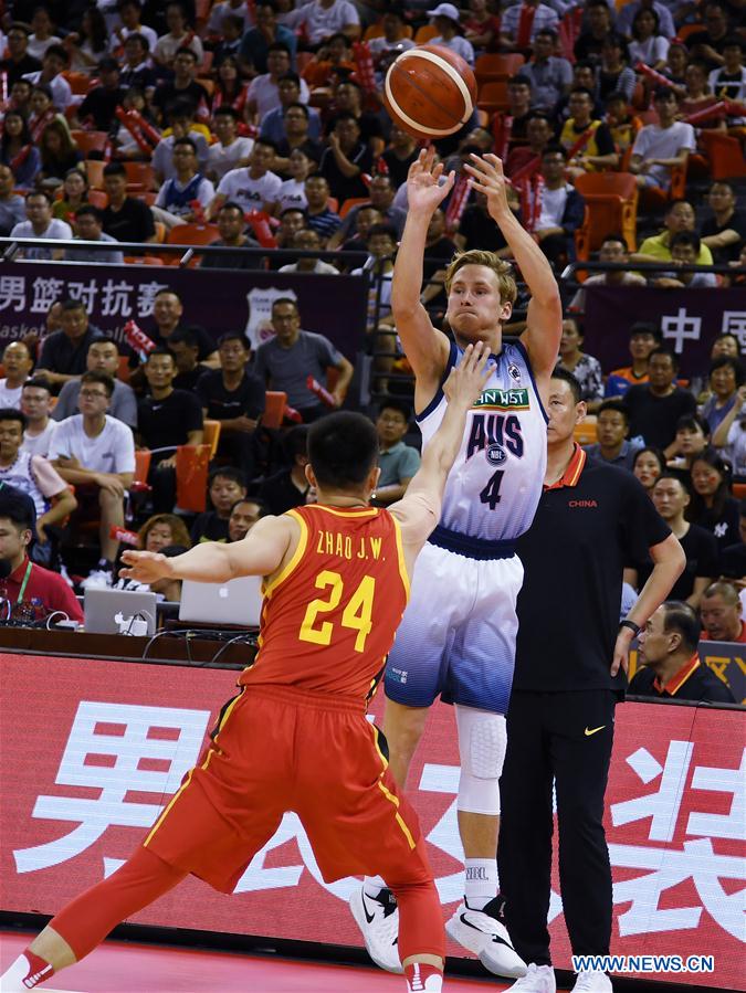 (SP)CHINA-QINGDAO-BASKETBALL-CHN VS AUS NBL