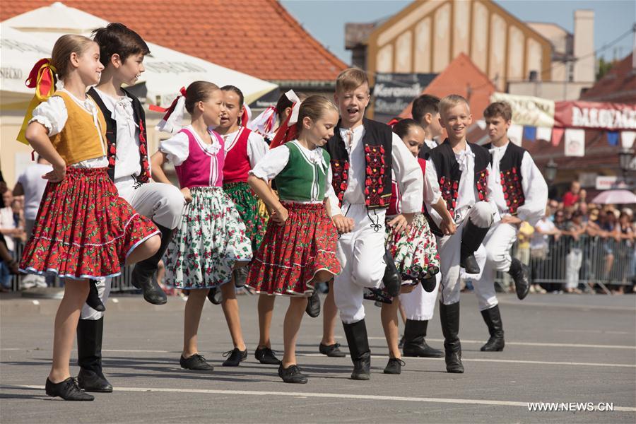 CROATIA-DAKOVO-FOLKLORE-FESTIVAL