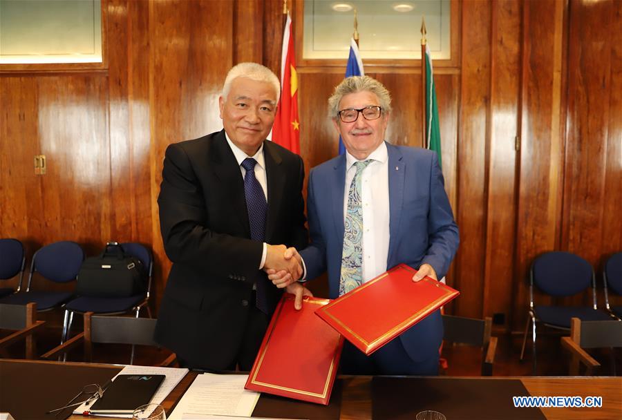 IRELAND-DUBLIN-CHINA-STI COOPERATION-MOU