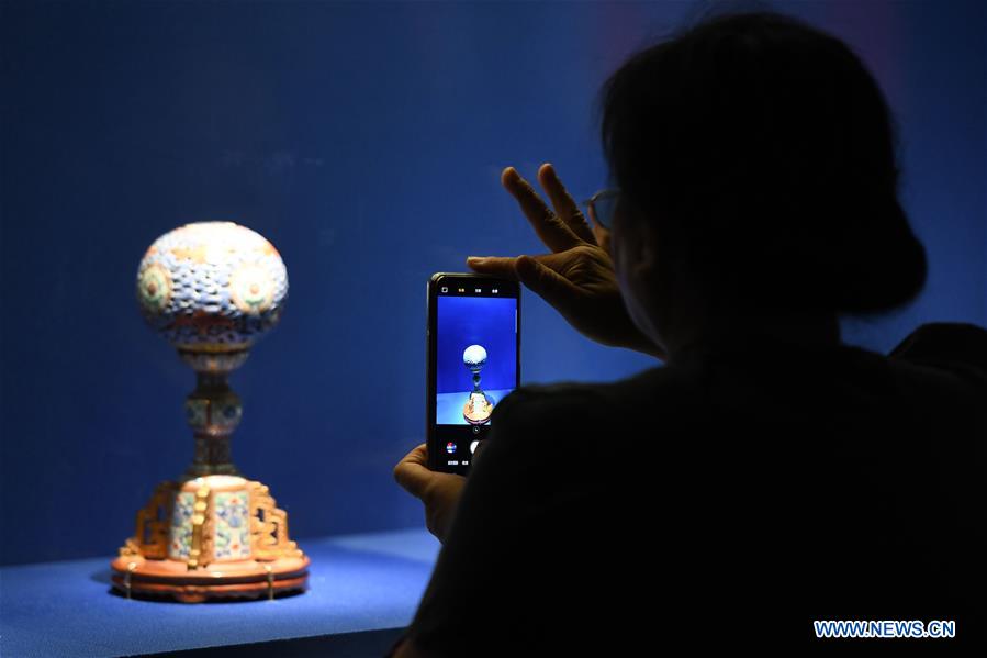 CHINA-HEFEI-RELICS FROM HALL OF MENTAL CULTIVATION OF THE PALACE MUSEUM-EXHIBITION (CN)