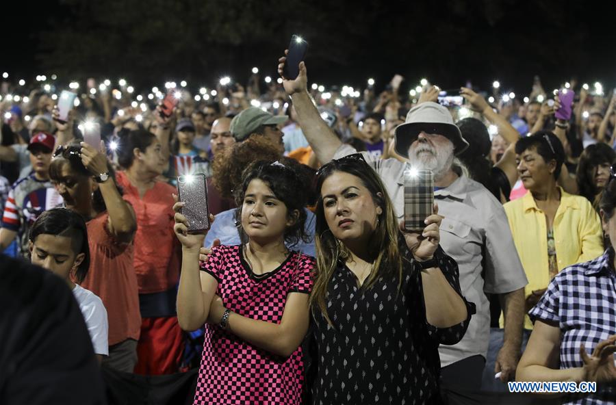 U.S.-EL PASO-MASS SHOOTING-MOURNING