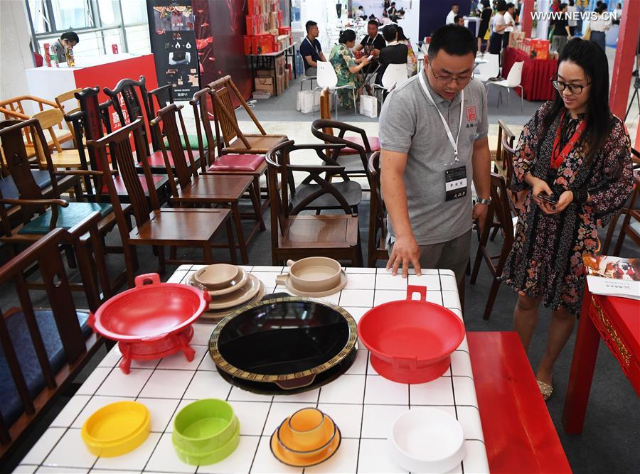 CHINA-CHONGQING-HOT POT-INDUSTRY SUMMIT (CN)