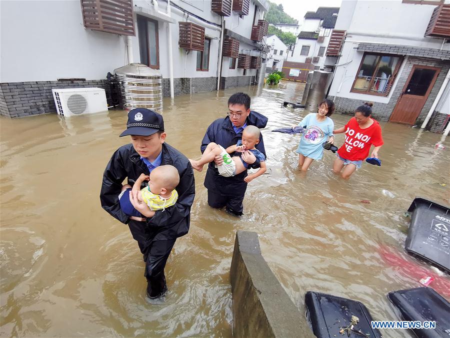 #CHINA-ZHEJIANG-TYPHOON LEKIMA-RESCUE (CN)