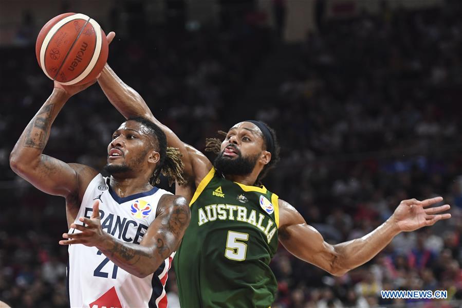 (SP)CHINA-BEIJING-BASKETBALL-FIBA WORLD CUP-FRA VS AUS (CN)