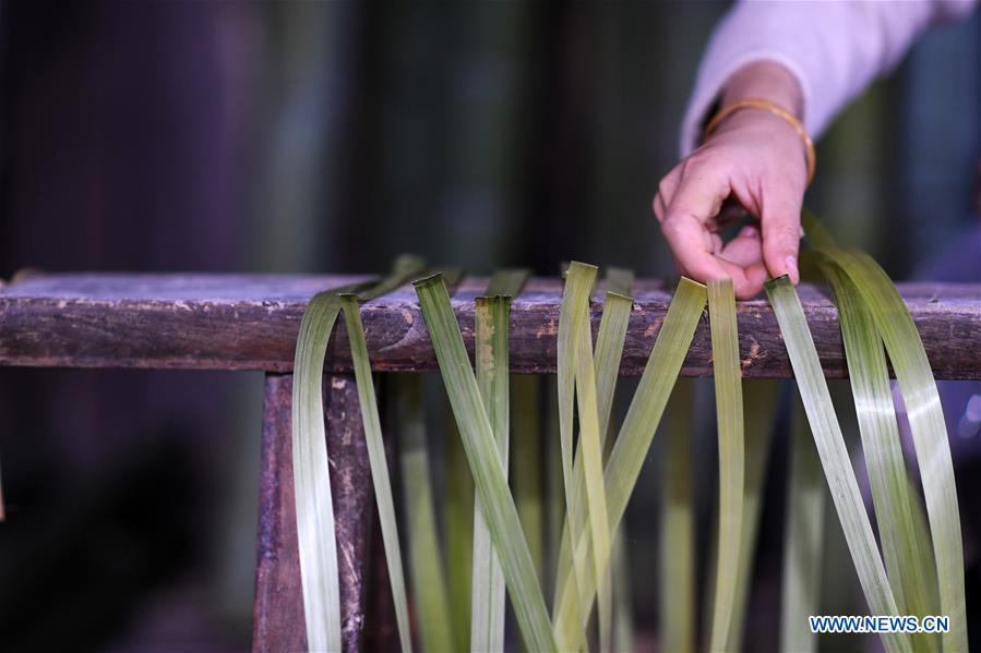 (FOCUS)CHINA-GUIZHOU-CHISHUI-BAMBOO WEAVING-CRAFTSWOMAN-TRAINING CENTER (CN)