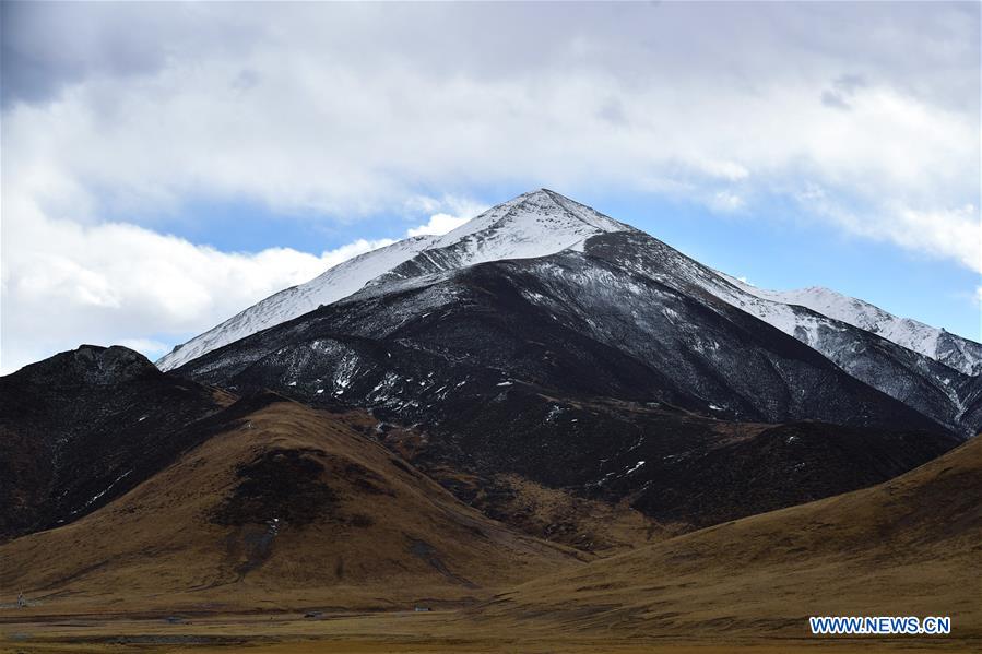 CHINA-QINGHAI-YUSHU-WINTER SCENERY (CN)