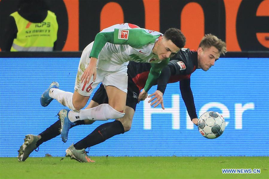 (SP)GERMANY-AUGSBURG-SOCCER-BUNDESLIGA-AUGSBURG VS HERTHA