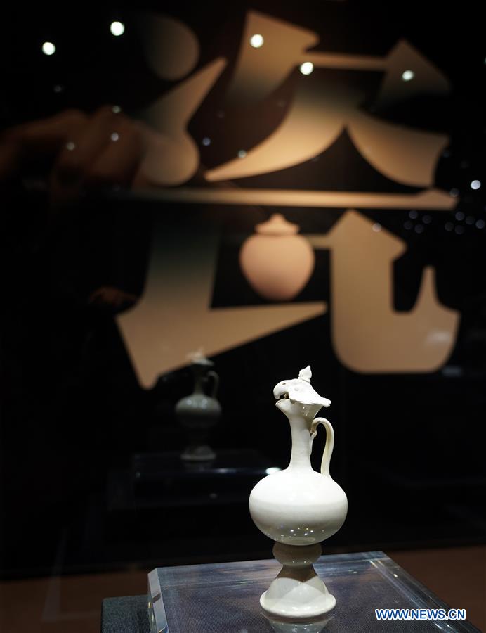 CHINA-XI'AN-PORCELAIN-EXHIBITION (CN)