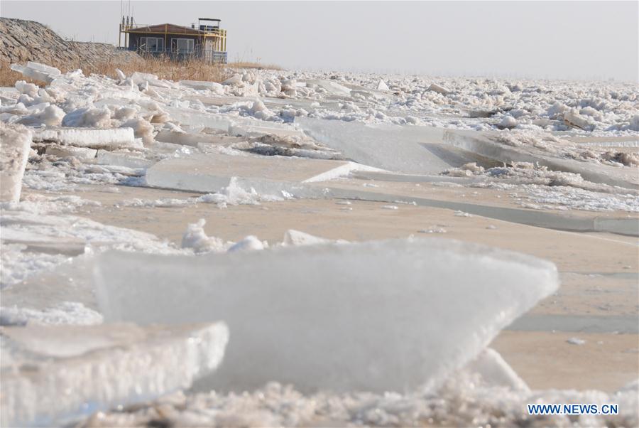 CHINA-INNER MONGOLIA-YELLOW RIVER-FREEZE(CN)