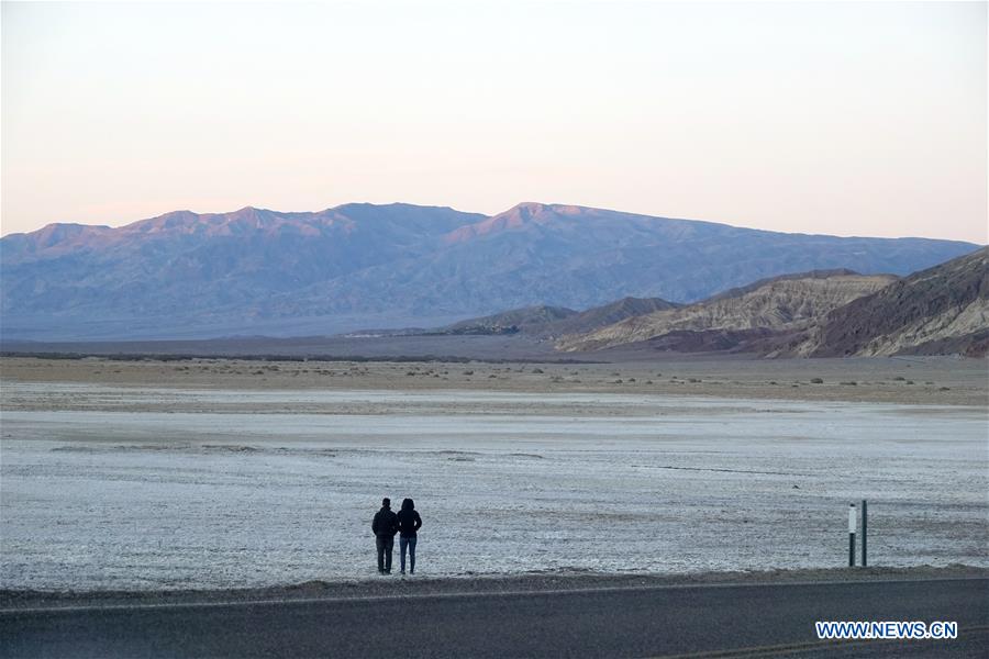 U.S.-DEATH VALLEY-SCENERY