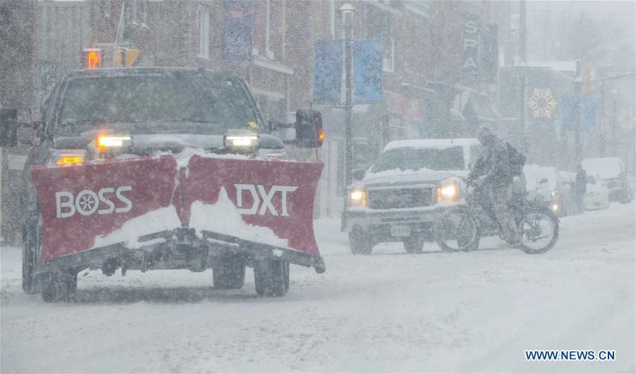 CANADA-TORONTO-WEATHER-SNOWFALL