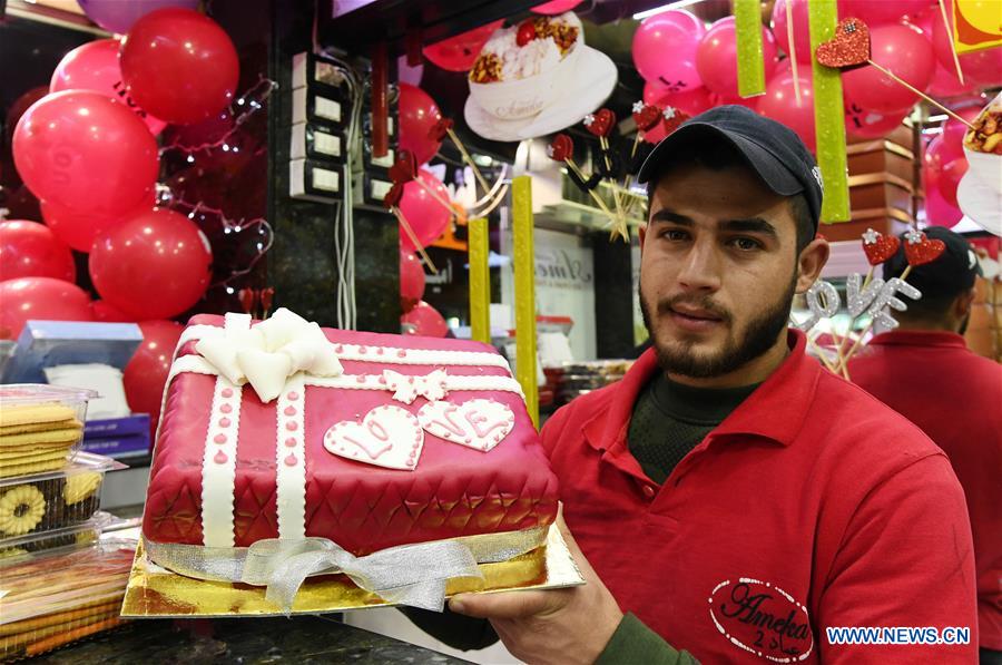 SYRIA-DAMASCUS-VALENTINE'S DAY-CAKE