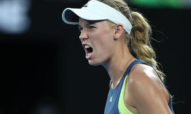 Wozniacki beats Halep to win Australian Open women's singles title