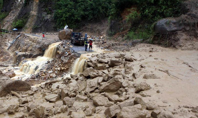 Flood, landslide fatalities increase to 7 in northern Vietnam