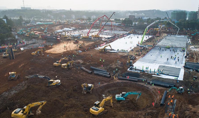 Construction of Huoshenshan Hospital underway in Wuhan