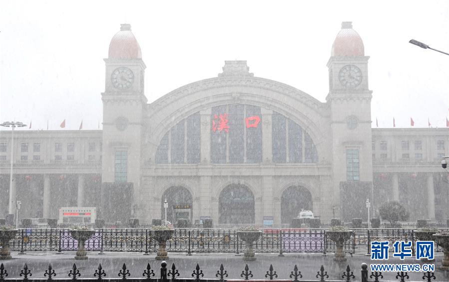 （聚焦疫情防控）（3）武汉迎来雨雪降温天气