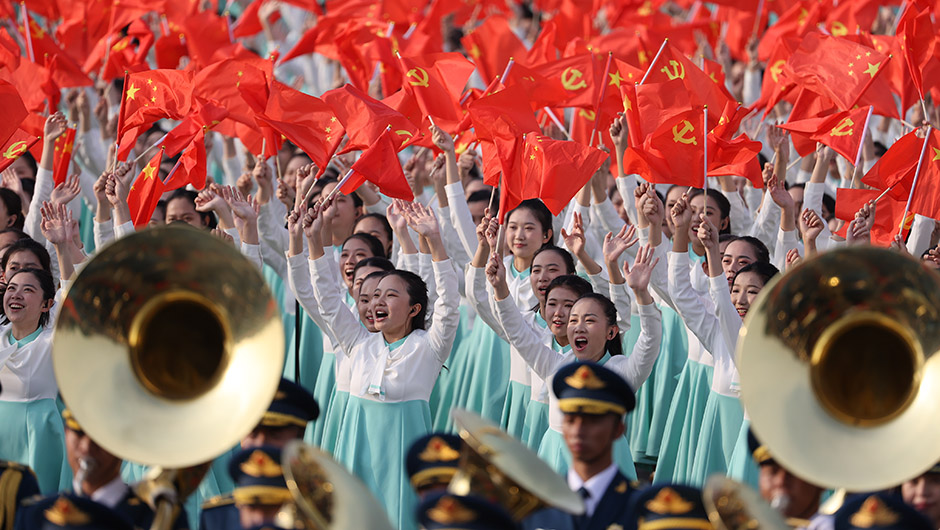 庆祝中国共产党成立100周年大会隆重举行